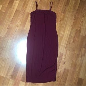 Maroon form fitting dress